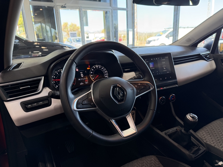 Renault Clio Serie limitada Limited TCe - 91cv. - foto 19