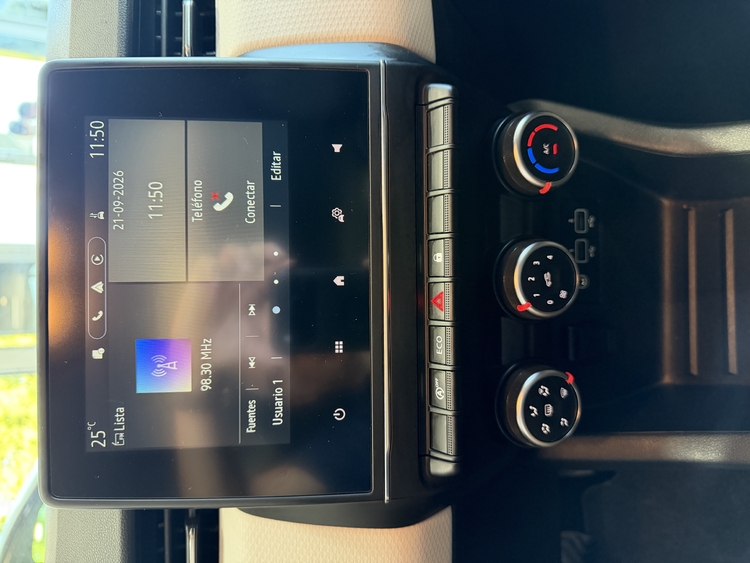 Renault Clio Serie limitada Limited TCe - 91cv. - foto 29