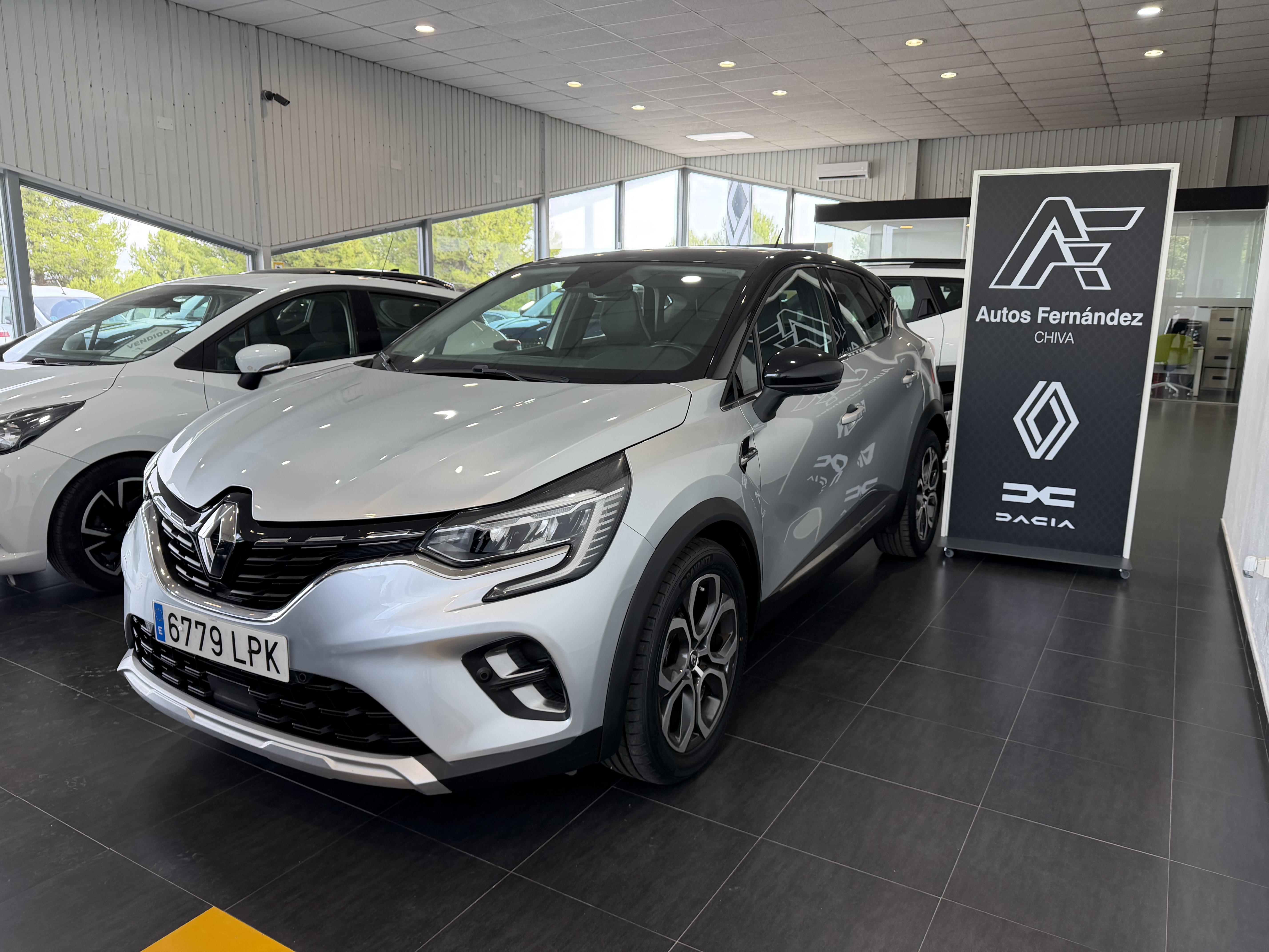 Renault Captur Captur Zen TCe 130cv. miniatura 4