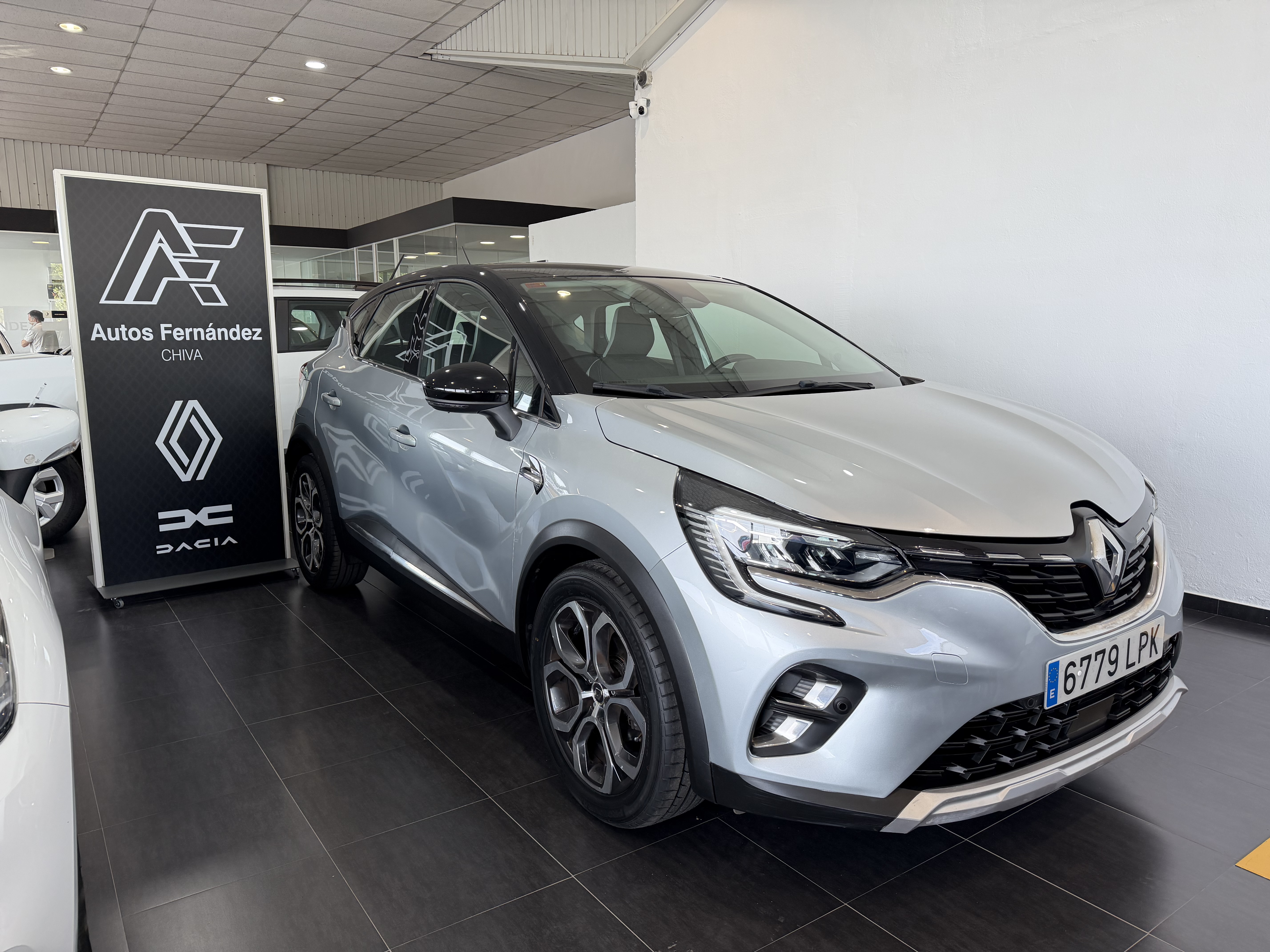 Renault Captur Captur Zen TCe 130cv. miniatura 2