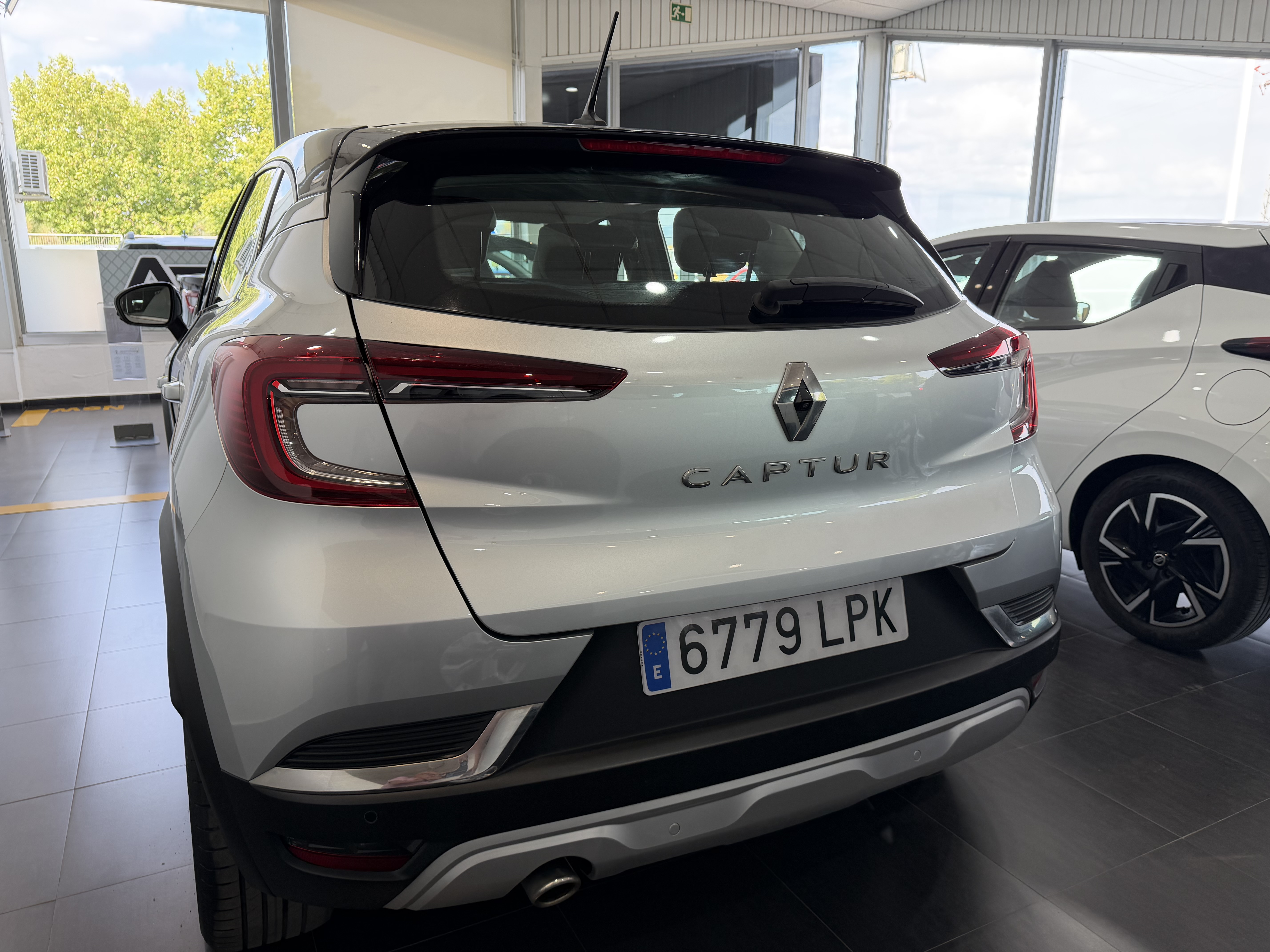 Renault Captur Captur Zen TCe 130cv. miniatura 8