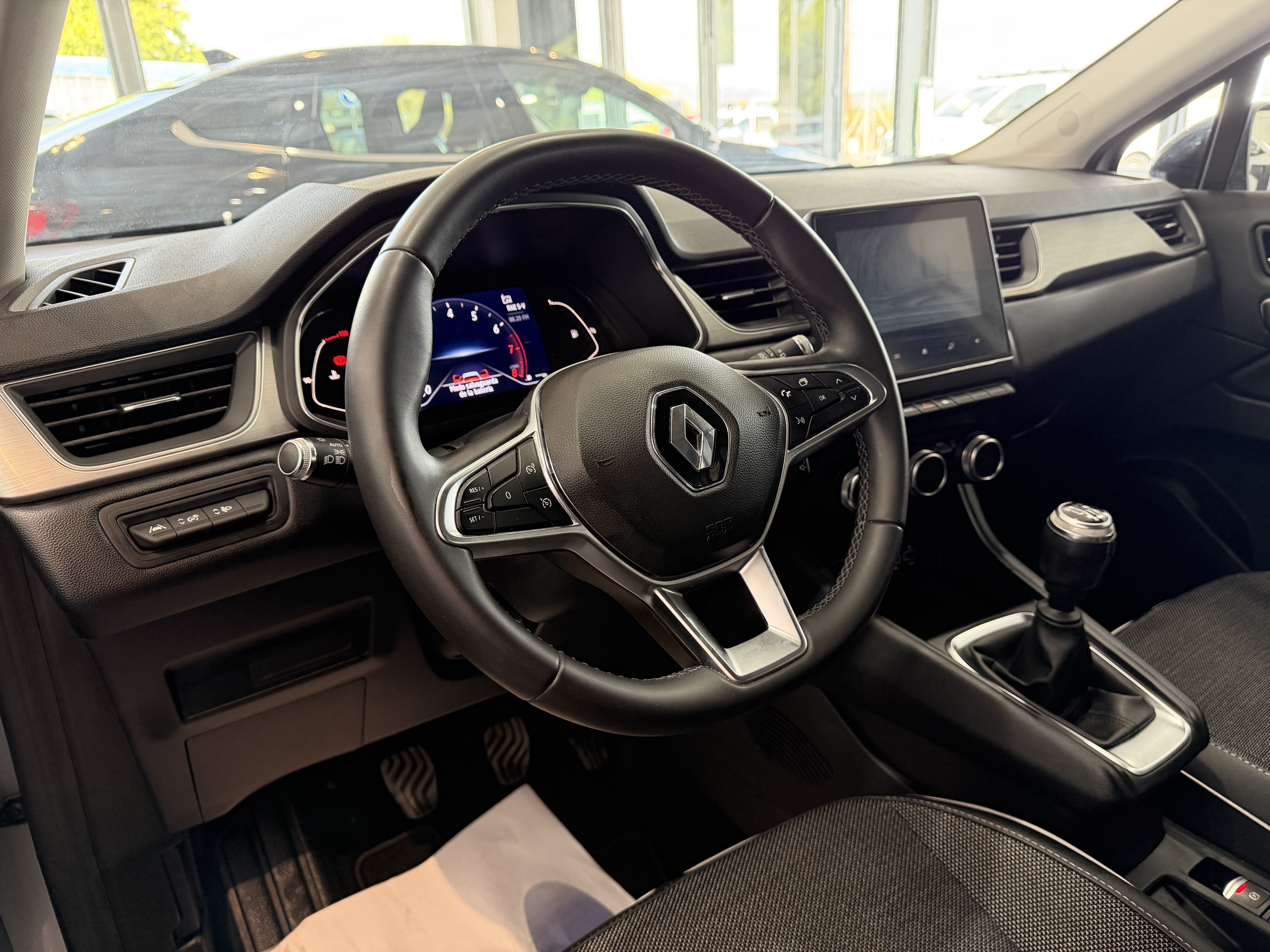Renault Captur Captur Zen TCe 130cv. foto 16