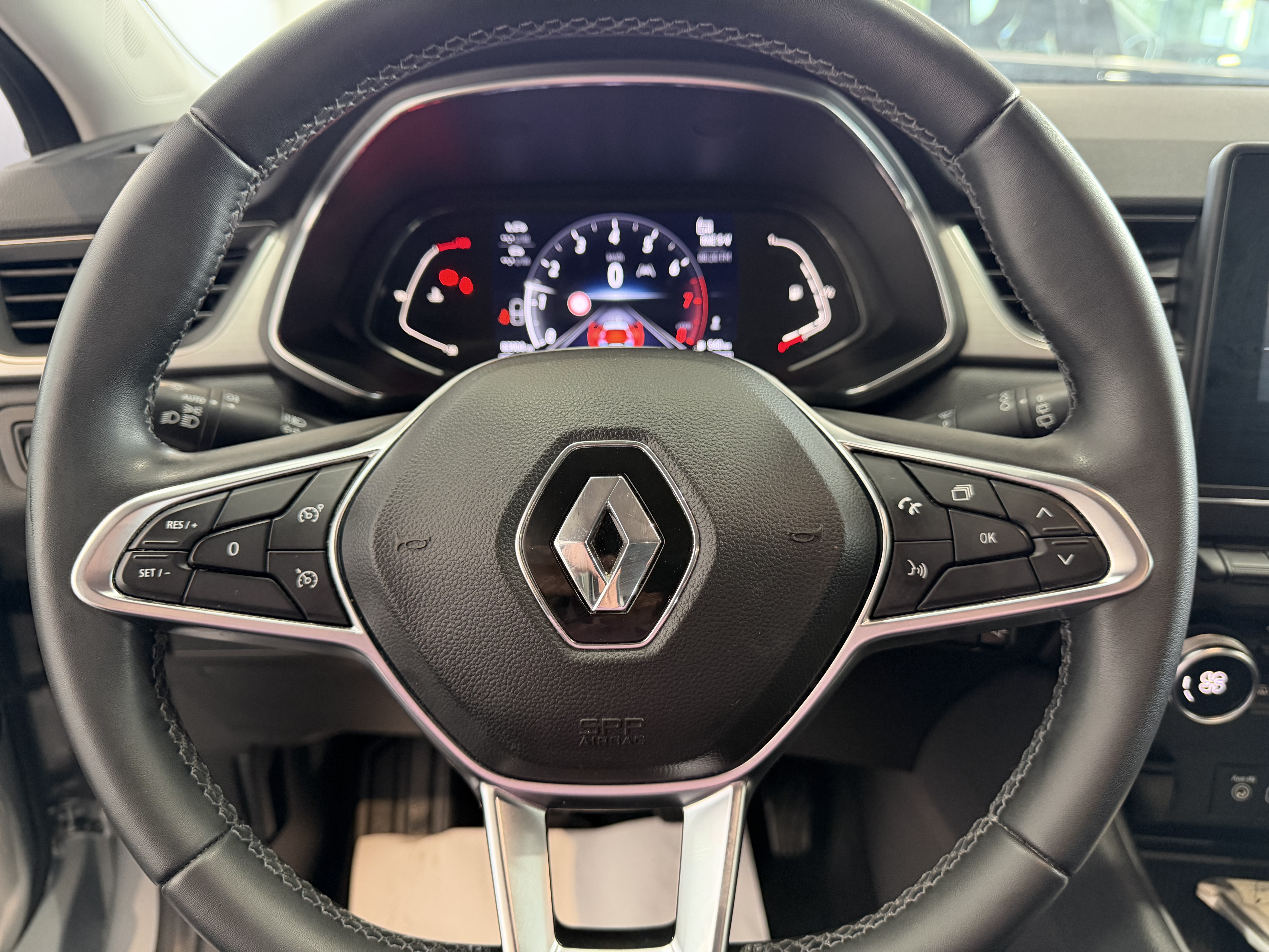 Renault Captur Captur Zen TCe 130cv. foto 21