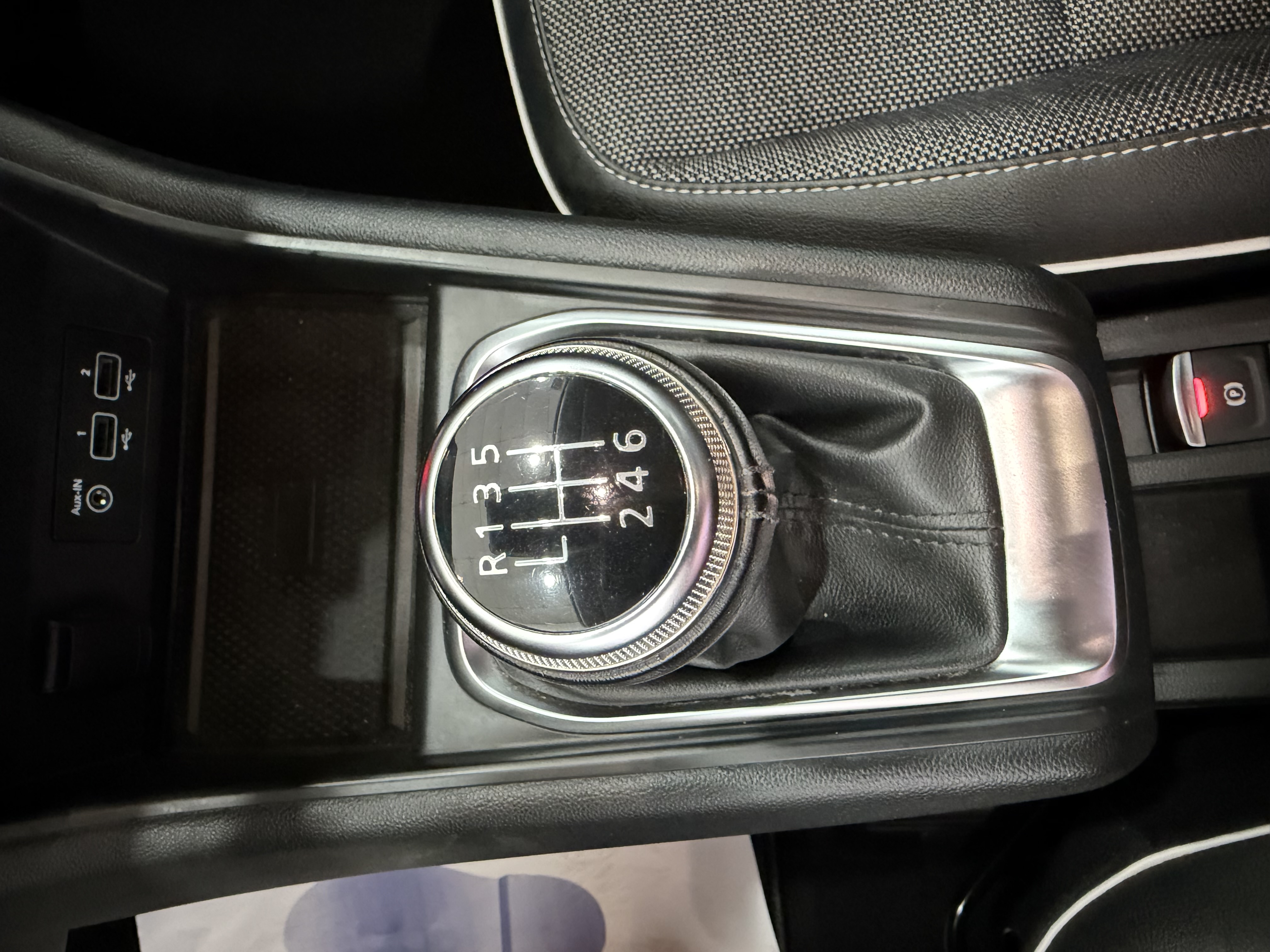 Renault Captur Captur Zen TCe 130cv. foto 35