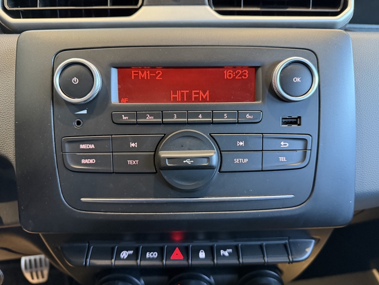 Dacia Duster Duster Essential TCE 74kW100CV ECOG 4X2 foto 26
