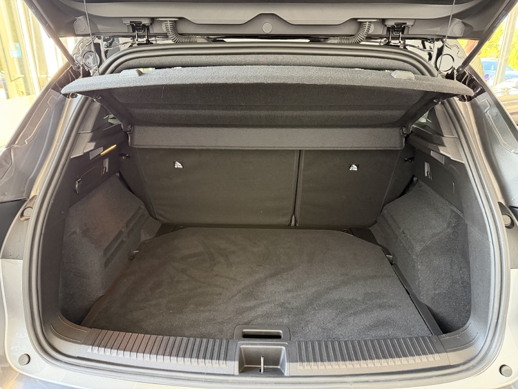Renault Austral Techno ETech Full Hybrid 200cv. foto 9