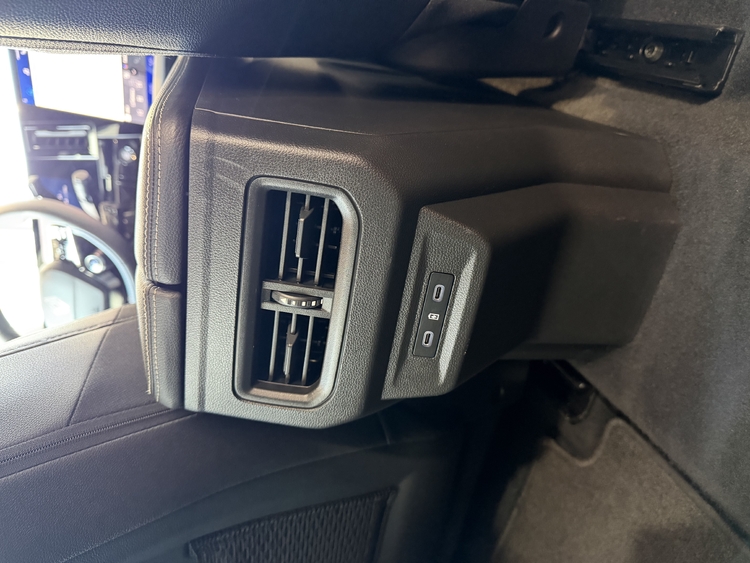 Renault Austral Techno ETech Full Hybrid 200cv. foto 12